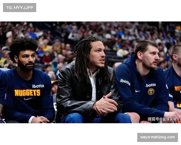 掘金戈登腿筋伤愈复出仅5分钟，穆雷踩队友脚踝重伤卫冕之路悬了